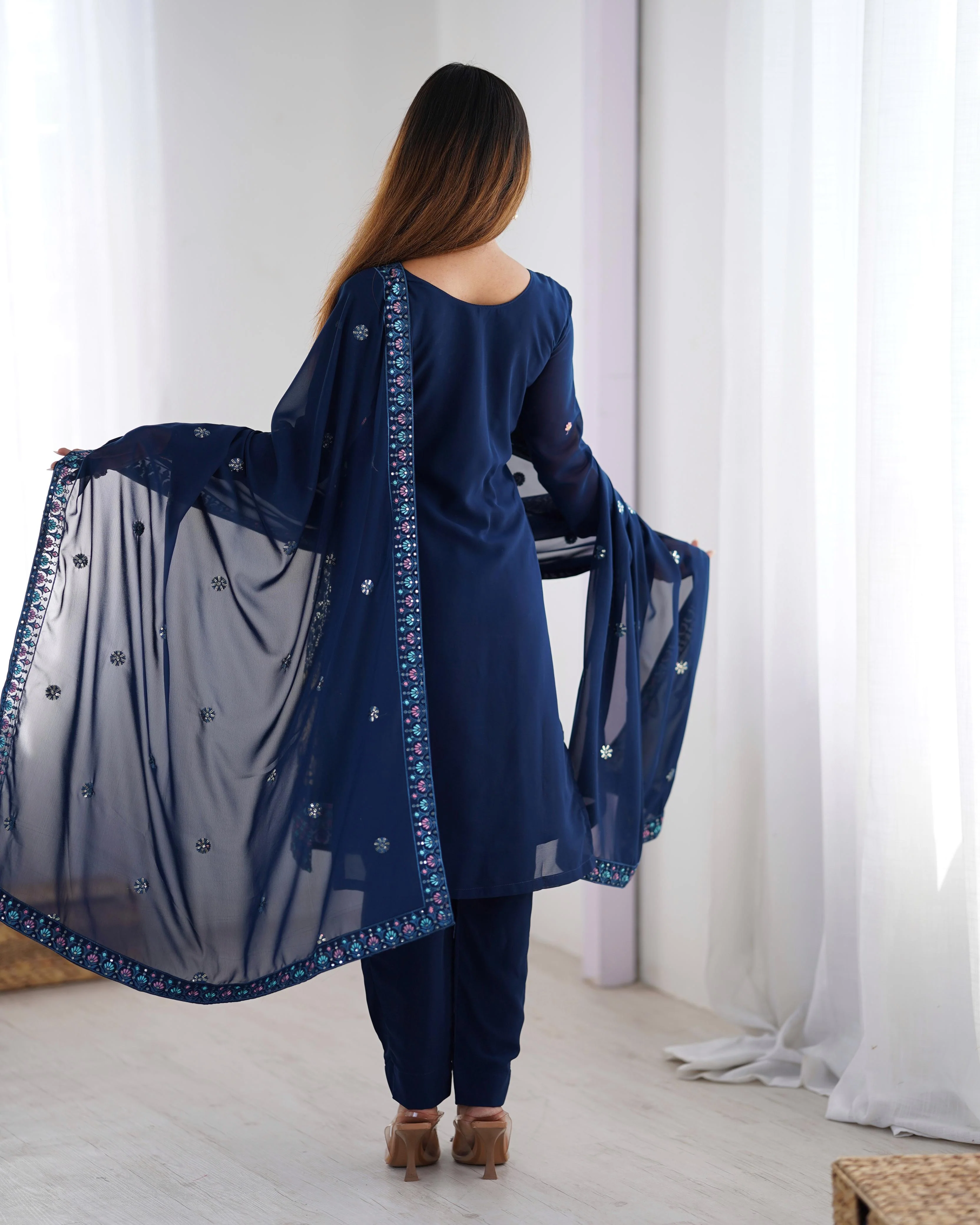 Beautiful Georgette Sequence Real Mirror Work Salwar Suit - Image 3