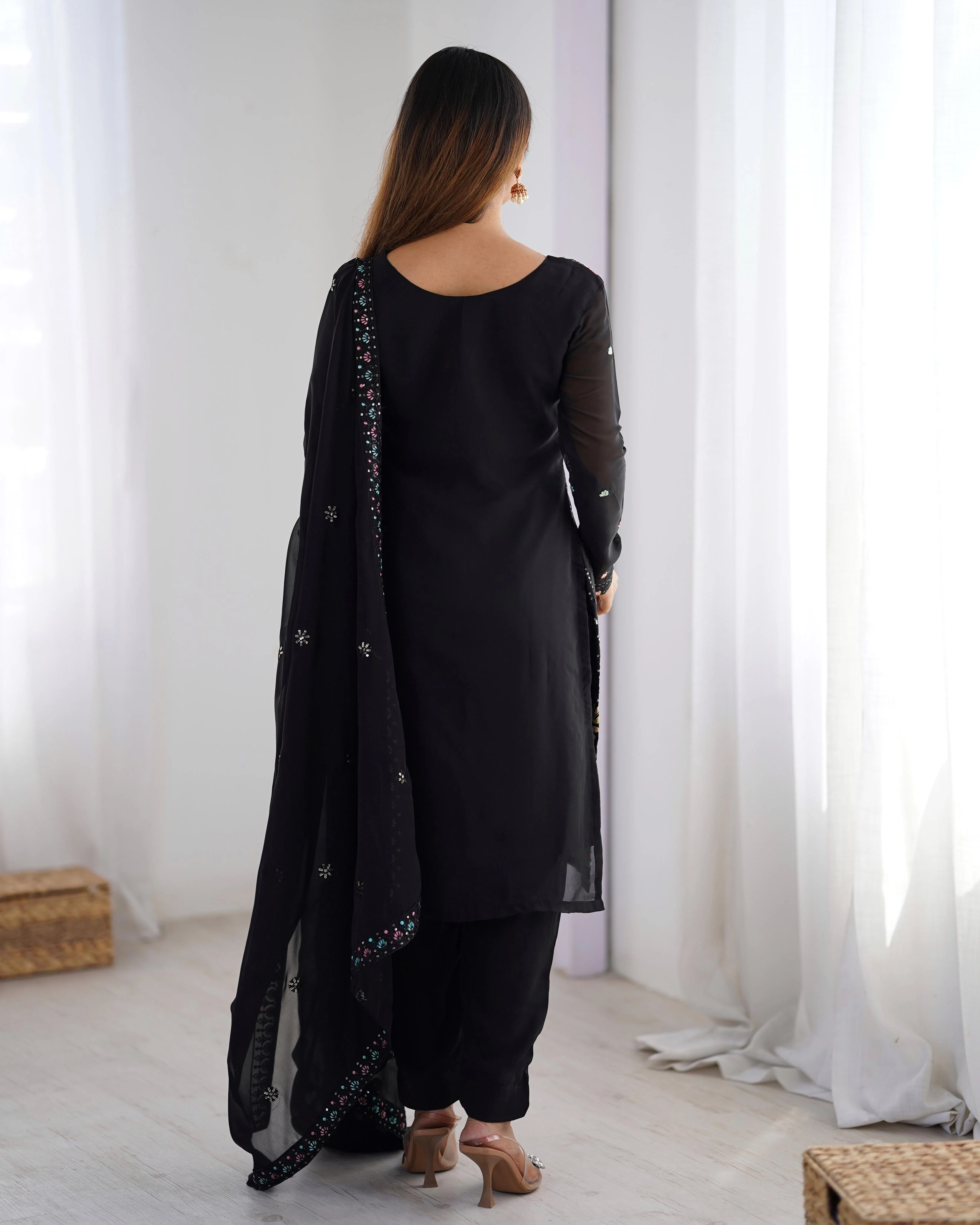 Beautiful Georgette Sequence Real Mirror Work Salwar Suit - Image 7